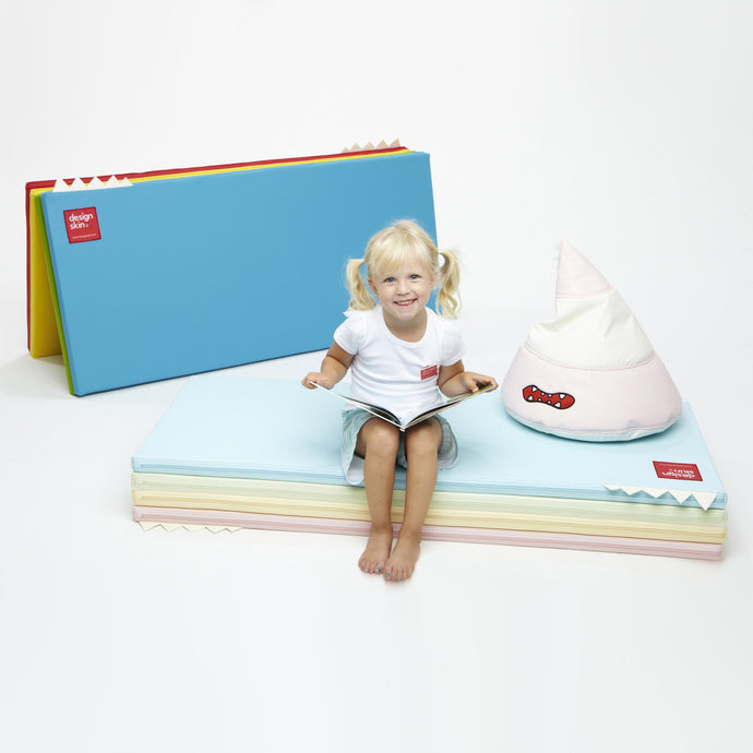 DesignSkin Transformable Candy Play Mat, Fruits